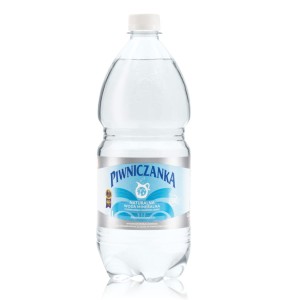 Piwniczanka niskonasycona CO2 1l - 6 butelek kaucja
