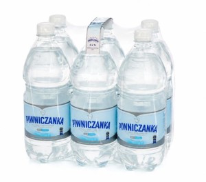 Piwniczanka niskonasycona CO2 1l - zgrzewka 6 butelek 