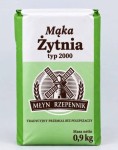 Mąka żytnia typ 2000 torebka 0,9kg Rzepiennik
