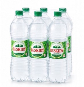 Woda mineralna Beskidy gazowana 1,5lx6 sztuk (1)